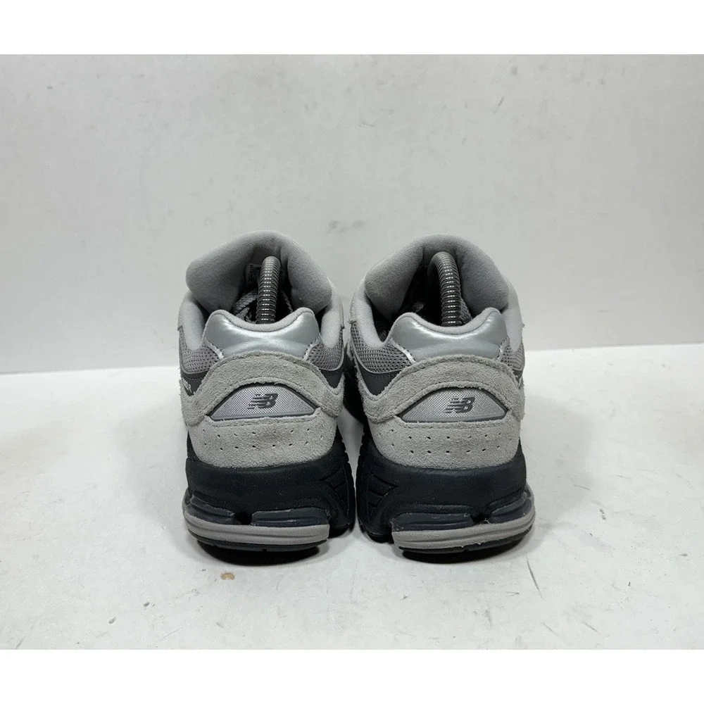 New Balance 2002R Shoes Women's Size 8 Castlerock Gray Black Sneakers GC2002ST